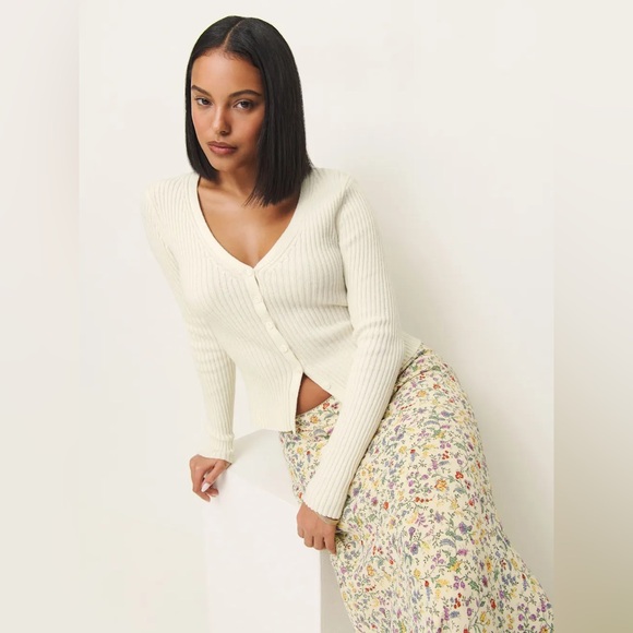 NWT Reformation Fia Cashmere Blend Cardigan in Gossamer - Picture 1 of 9